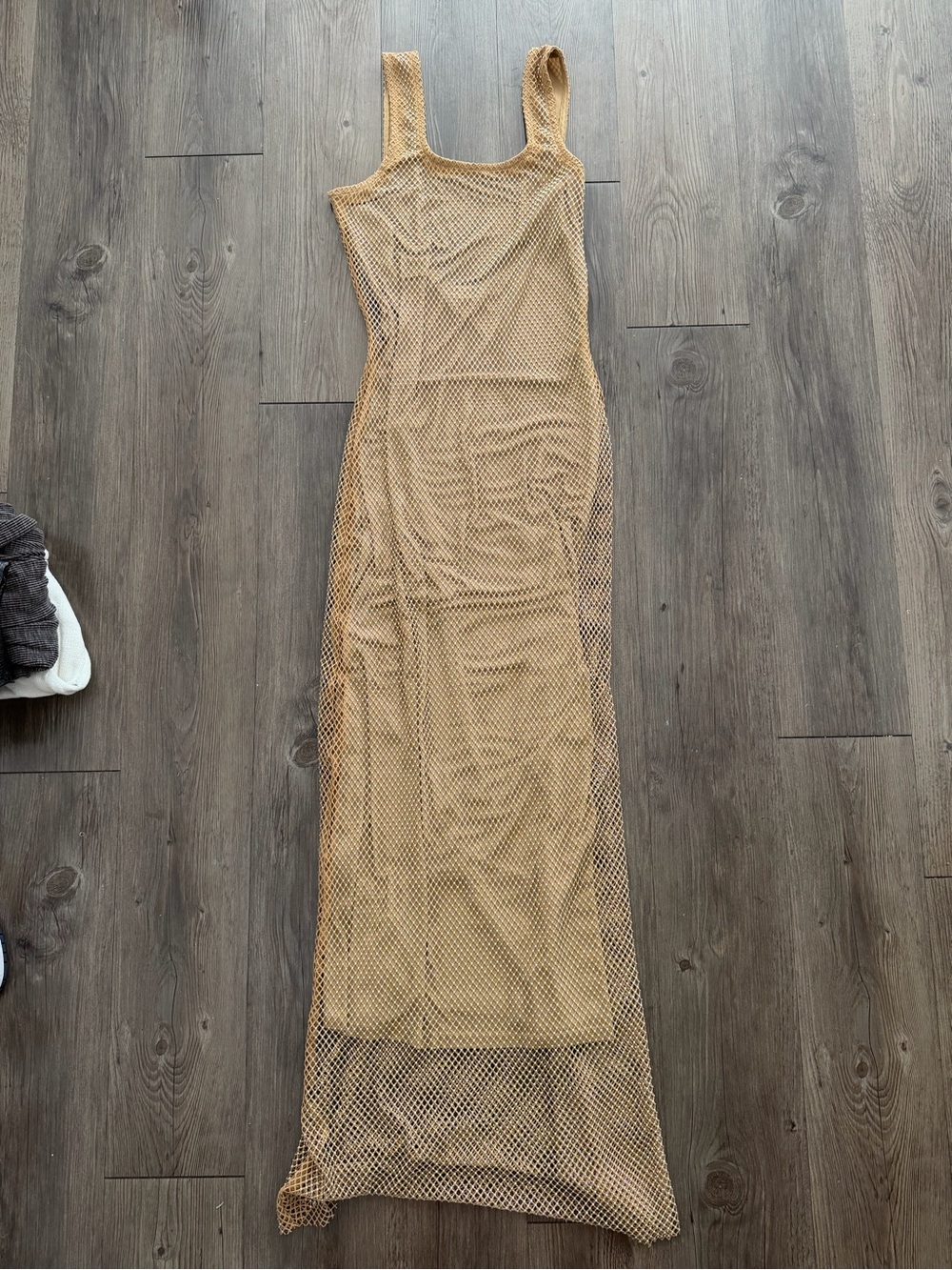 Amazon Gold Maxi Dress with Scoop Neck